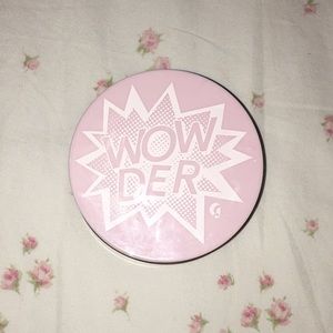 Glossier “wowder” hardly used